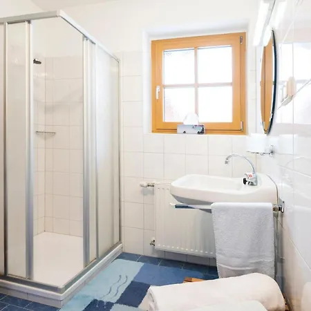 Achenhof Apartment *