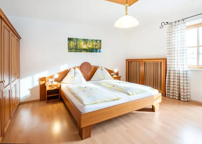 Achenhof Apartment *